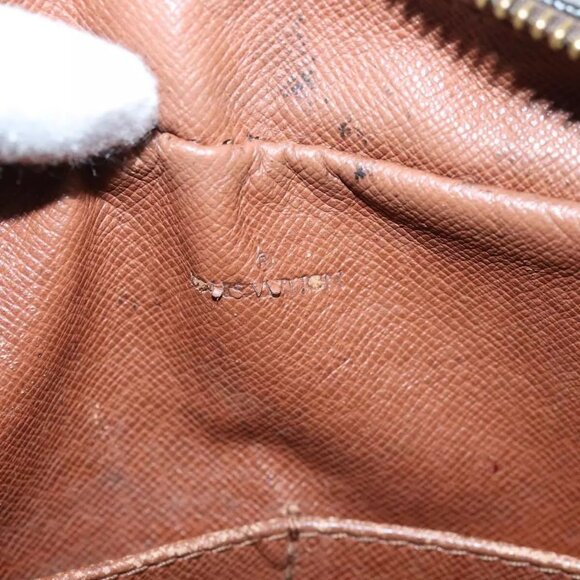 LOUIS VUITTON Monogram Compiegne 28 Clutch Bag - Picture 12 of 15